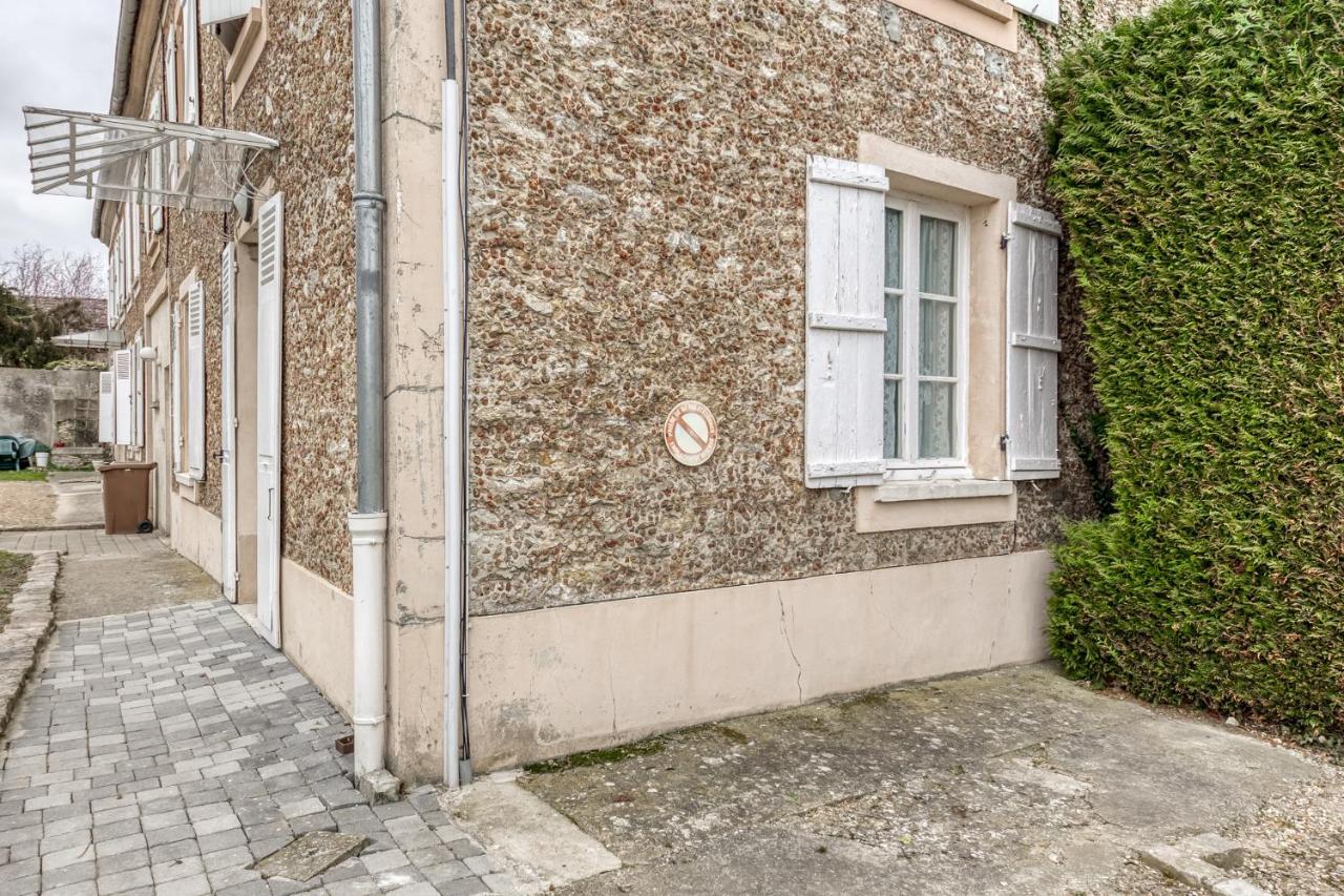 Paris A La Campagne-Parking Gratuit-Proche Versailles La Queue-les-Yvelines 外观 照片